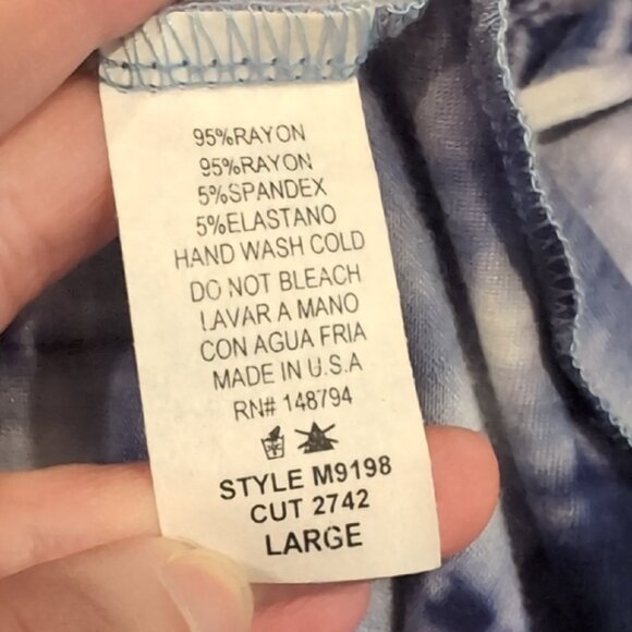 CY Fashion Blue White Tie-Dye Cuffed Sleeve Top Womens Size Large - Picture 10 of 10